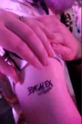 byealex tetoválás