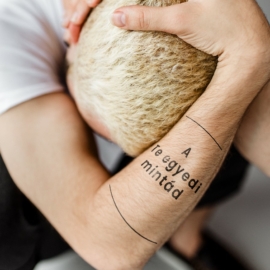 normál méretű egyedi lemosható ideiglenes tetoválás kamutetkó